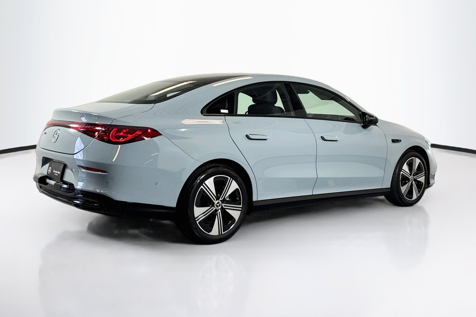 New 2027 Liquid Crystal Green Mercedes-Benz CLA 220 Hybrid image 5