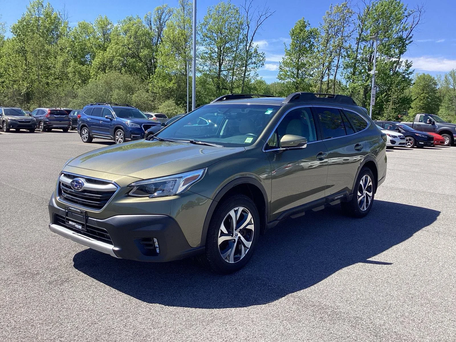 Used 2021 Brilliant Bronze Metallic Subaru Limited image 3