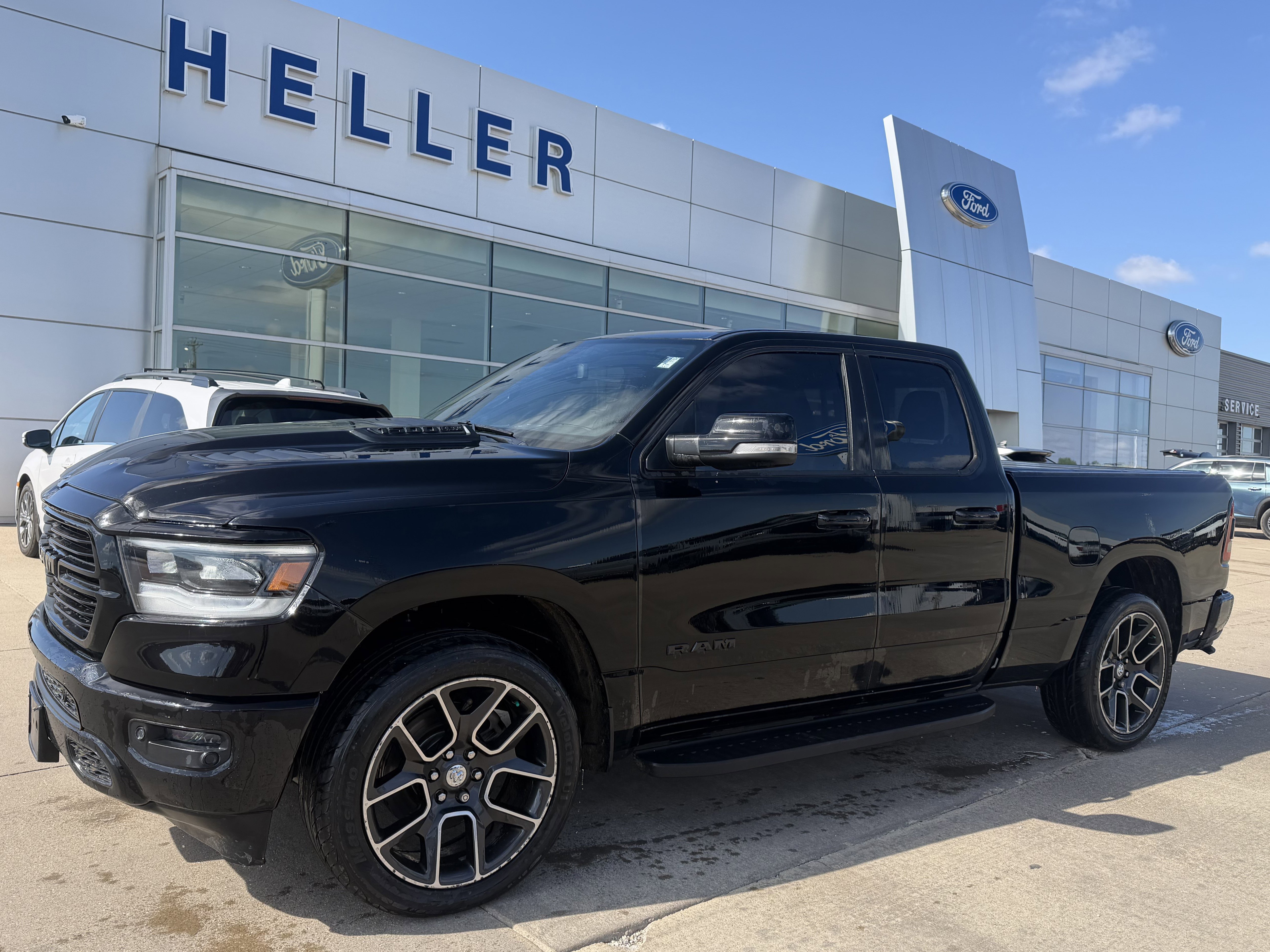 Used 2020 Diamond Black Crystal Pearlcoat Ram Rebel image 3
