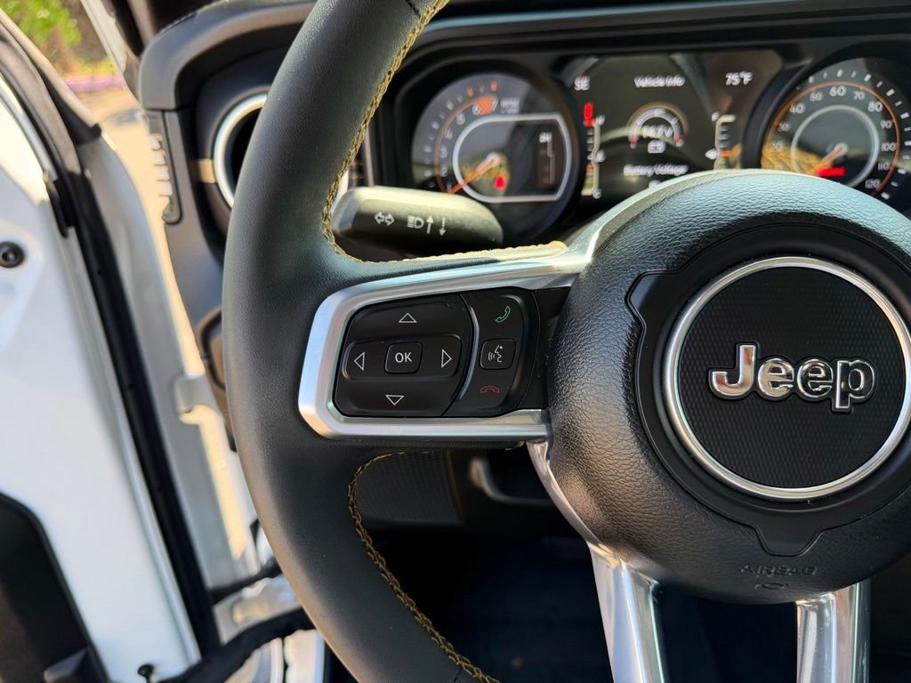 Used 2024 Bright White Clearcoat Jeep Sahara image 16