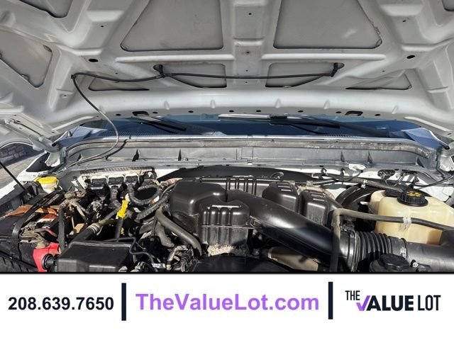 Used 2015 White Ford XL image 10