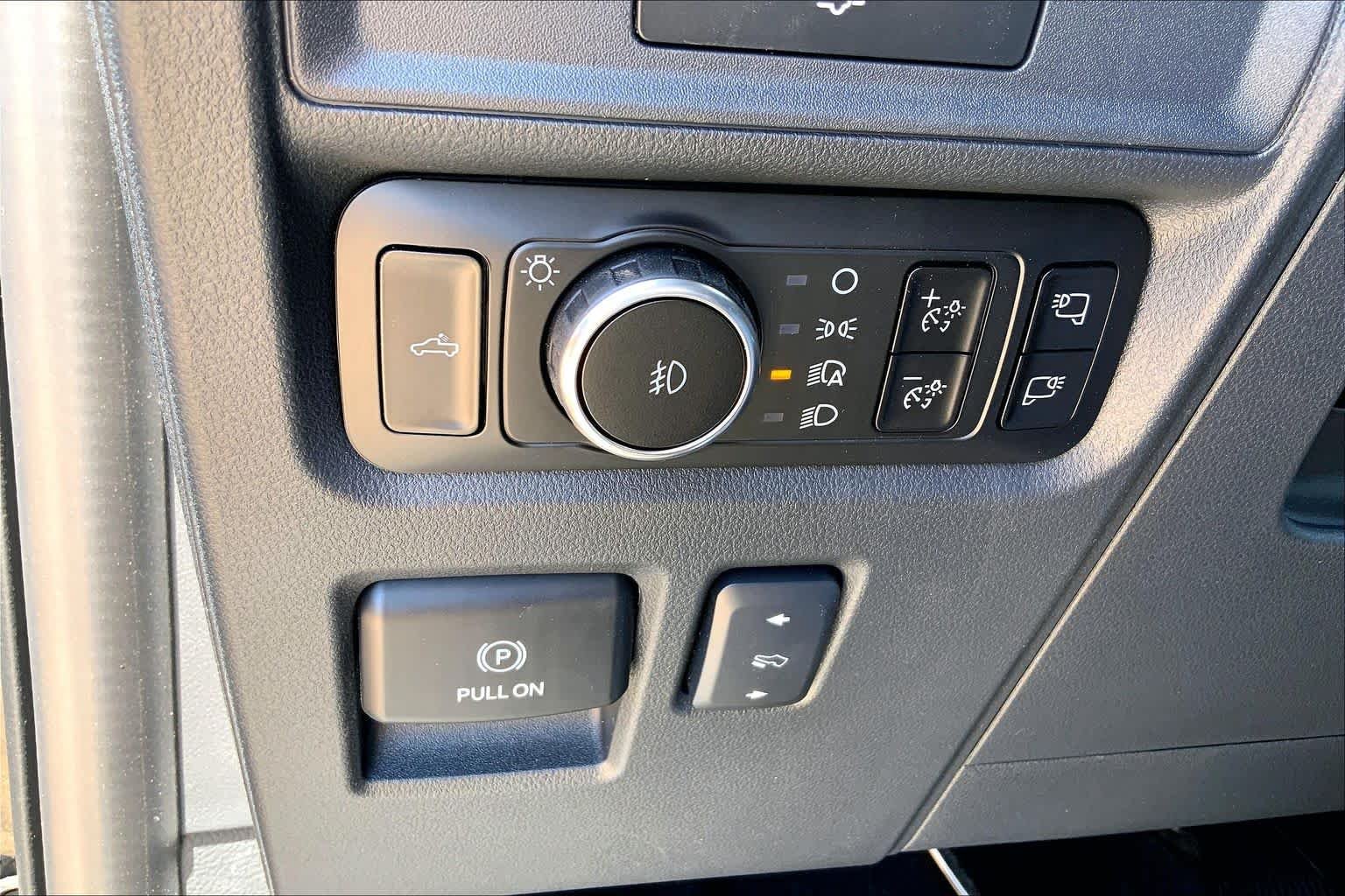 New 2026 Agate Black Metallic Ford Tremor image 19
