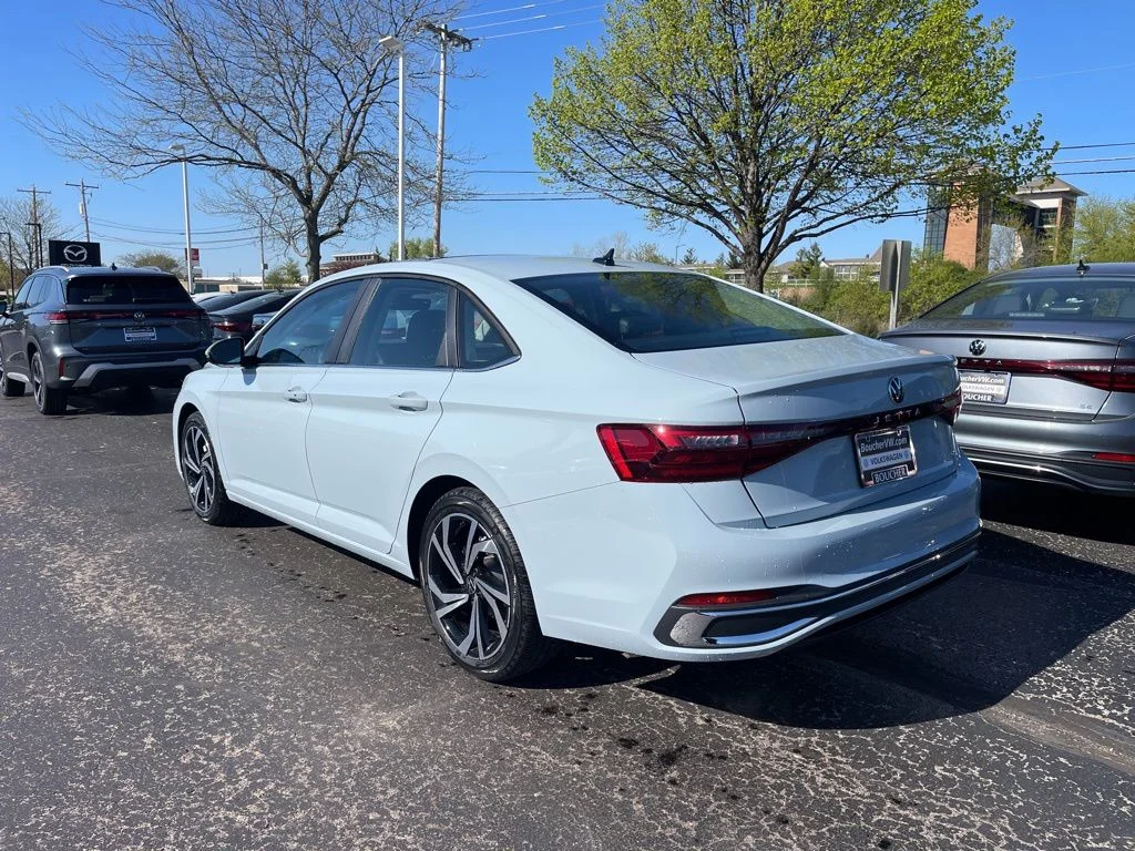 New 2026 Monument Gray Volkswagen 1.5T SEL image 3