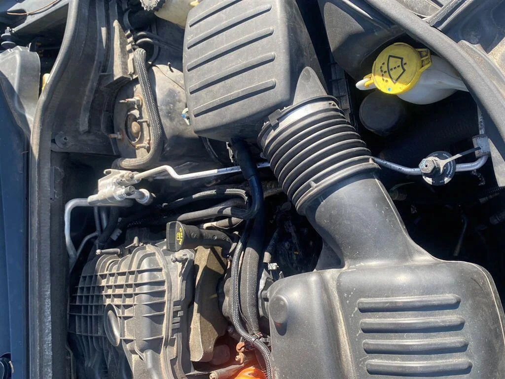 Used 2014  Dodge Limited image 14