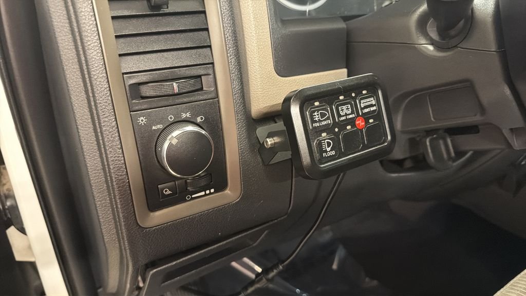 2011 RAM Ram 1500 Pickup ST - Photo 24