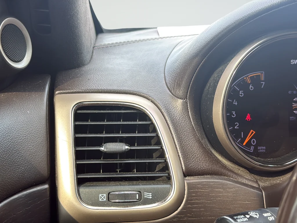 Used 2014 Black Jeep Summit image 32