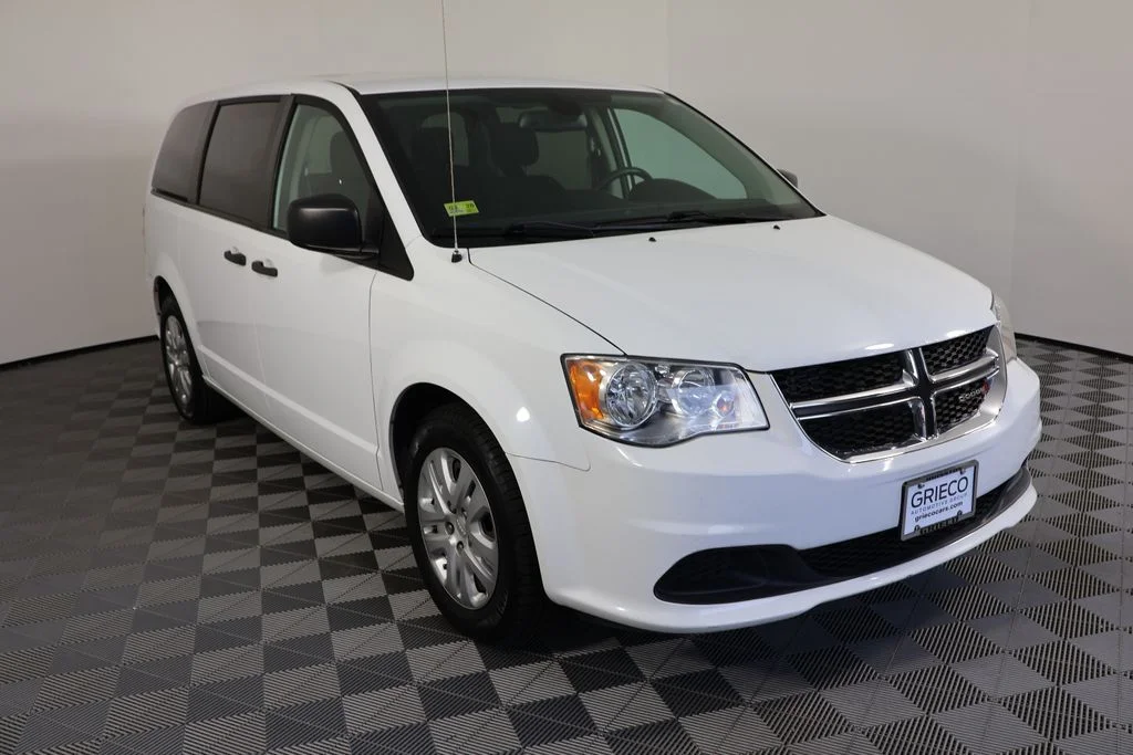 Used 2019 White Dodge SE image 1
