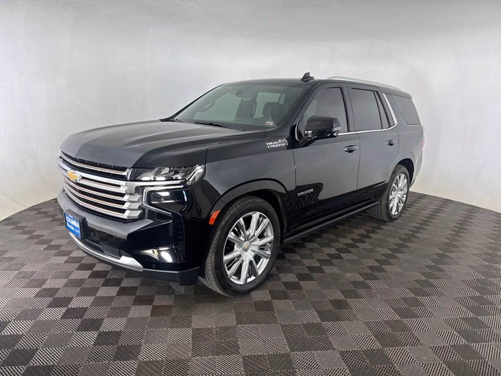 Used 2021 Black Chevrolet High Country image 4