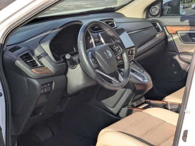 Used 2022 Platinum White Pearl Honda Touring image 2