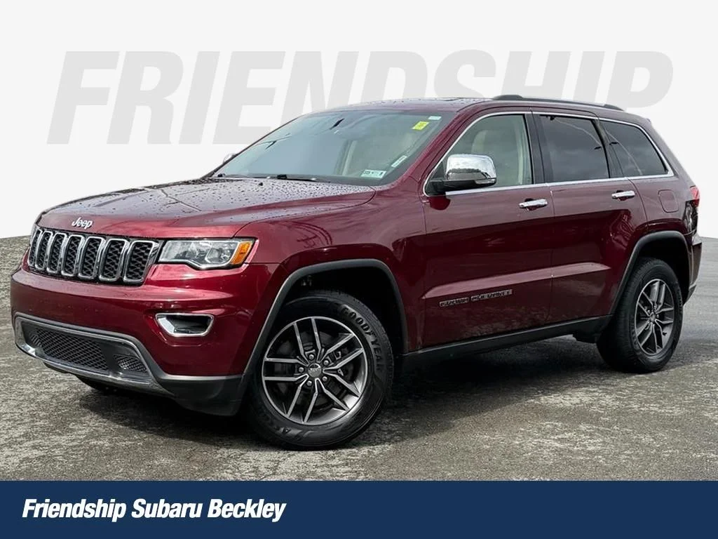 Used 2018 Red Jeep Limited image 1