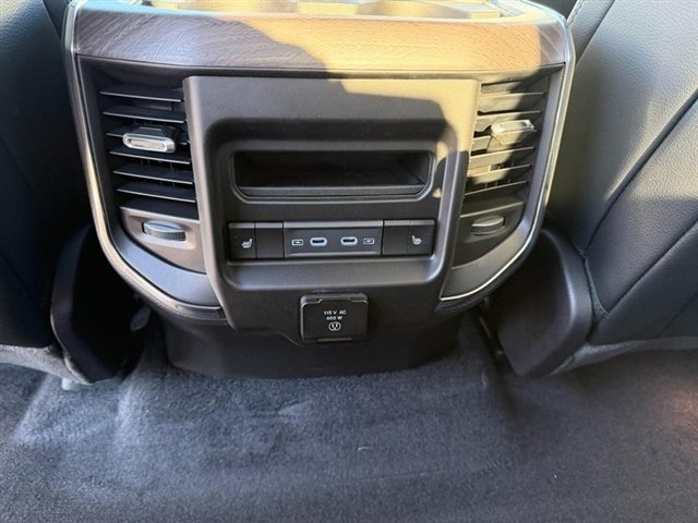New 2027 Diamond Black Crystal Pearl-Coat Exterior Paint RAM Laramie image 5