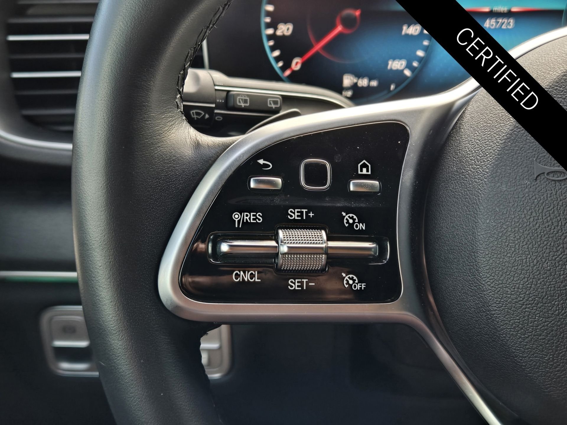 Certified Used 2023 Black Mercedes-Benz GLE 350 image 25