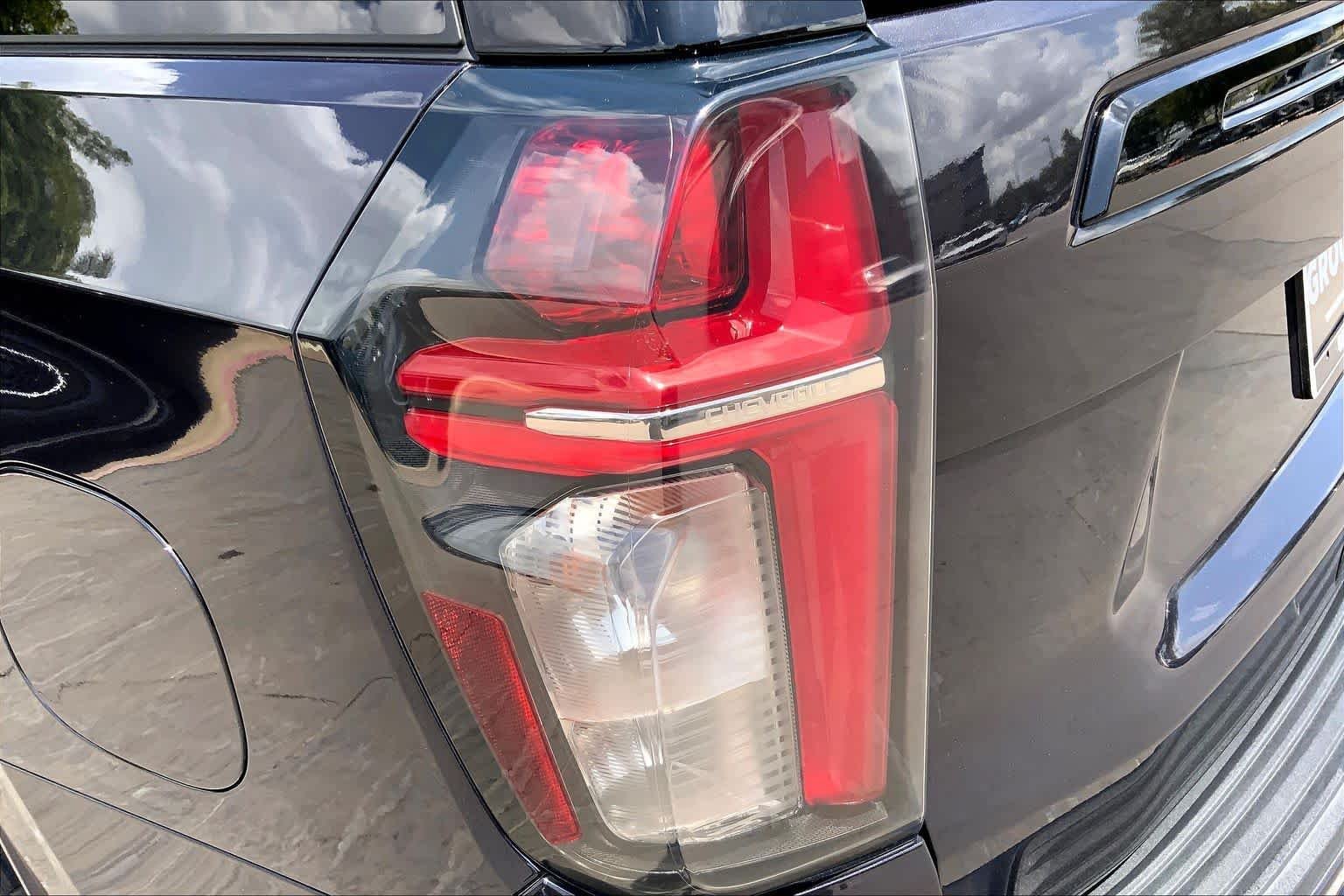 Used 2023 Dark Ash Metallic Chevrolet Z71 image 29