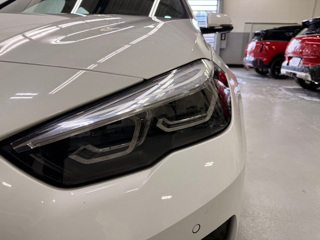 Used 2020 White BMW  image 8