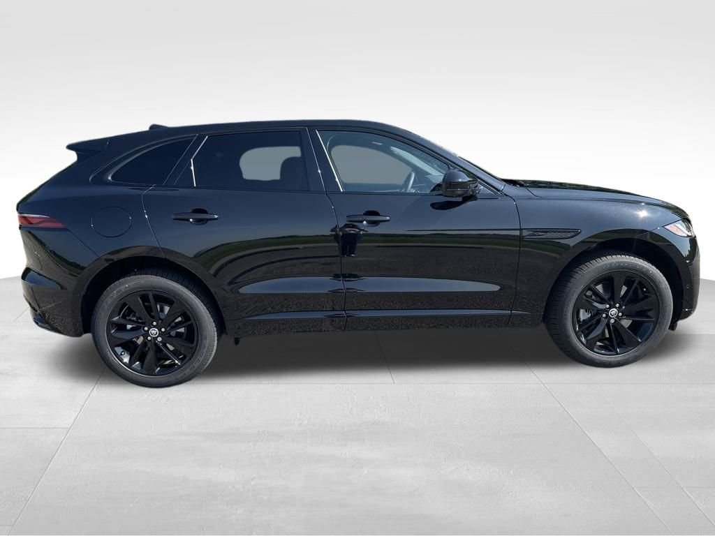 2026 Jaguar F-Pace R-Dynamic S - Photo 6