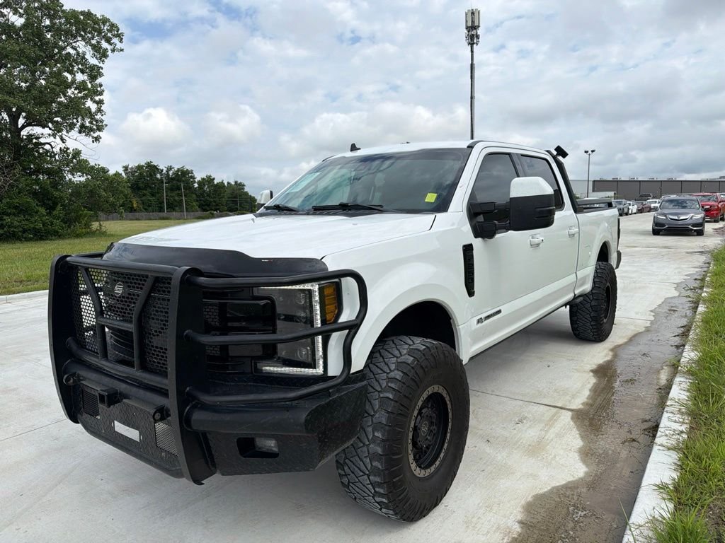 2019 Ford F-250 Lariat 4x4 Crew Cab 6-3/4' Box's photo