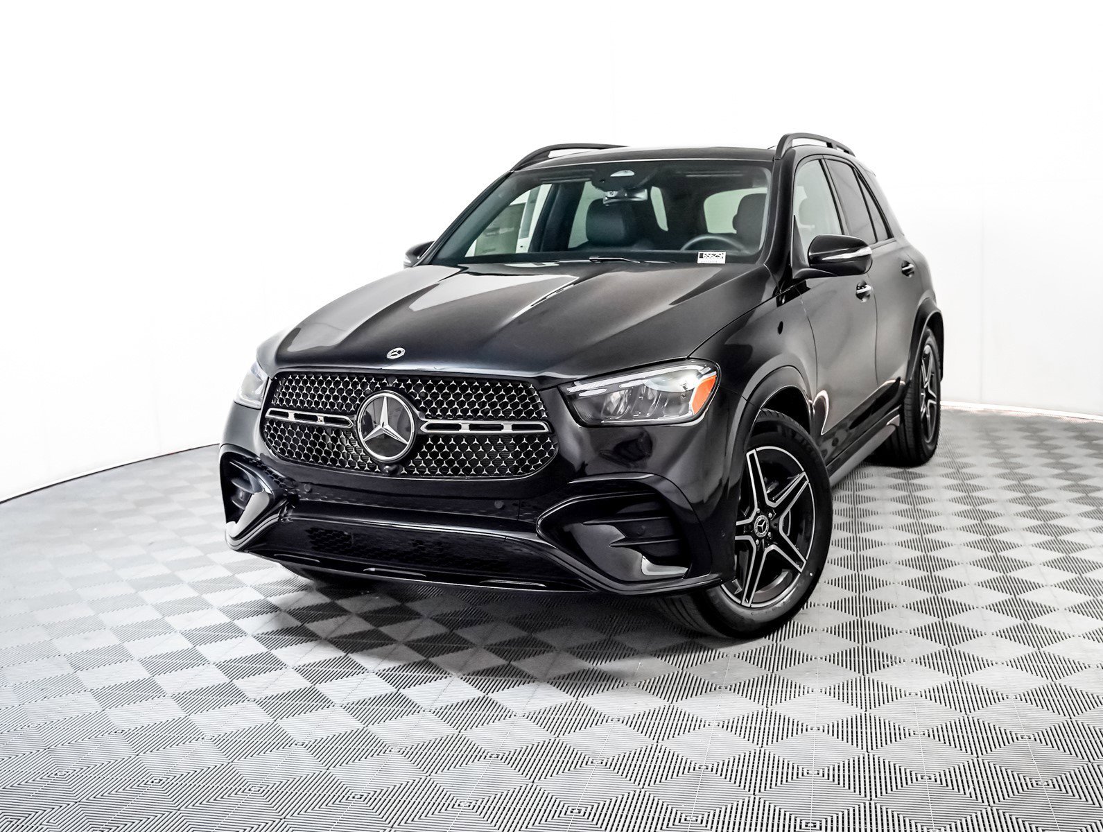 New 2026 Obsidian Black Metallic Mercedes-Benz GLE 350 image 1