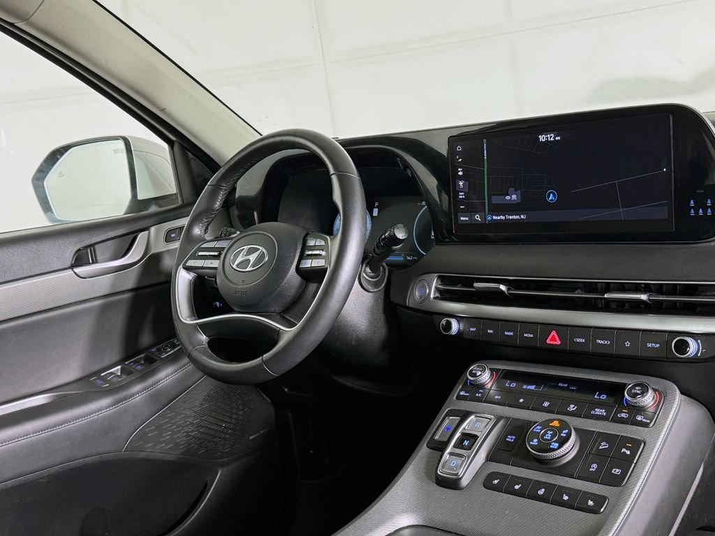 Used 2023 White Hyundai SEL image 31