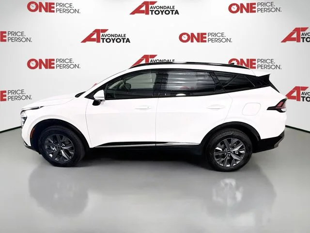 Used 2025 White Kia SX-Prestige image 4