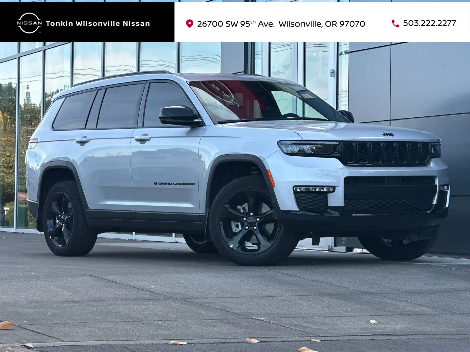 Used 2025 Silver Zynith Jeep Limited image 1