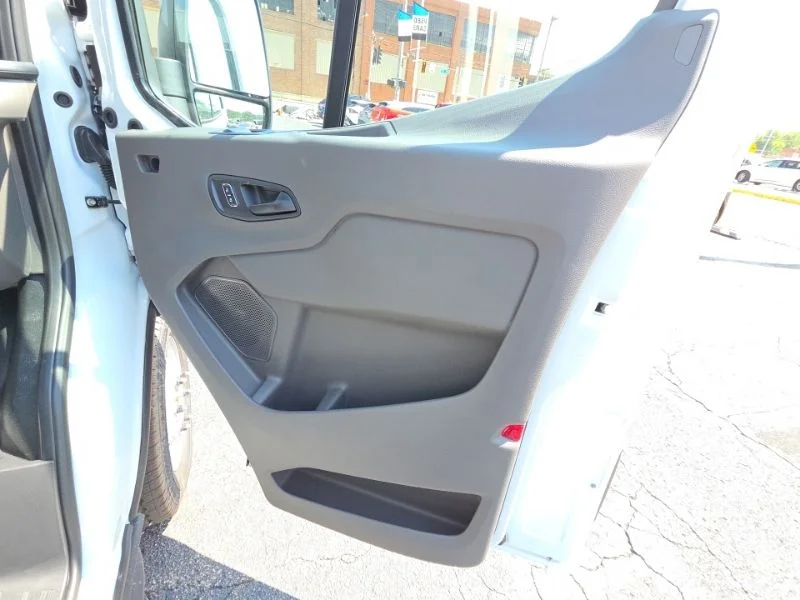New 2026 Oxford White Ford Cargo Van image 15