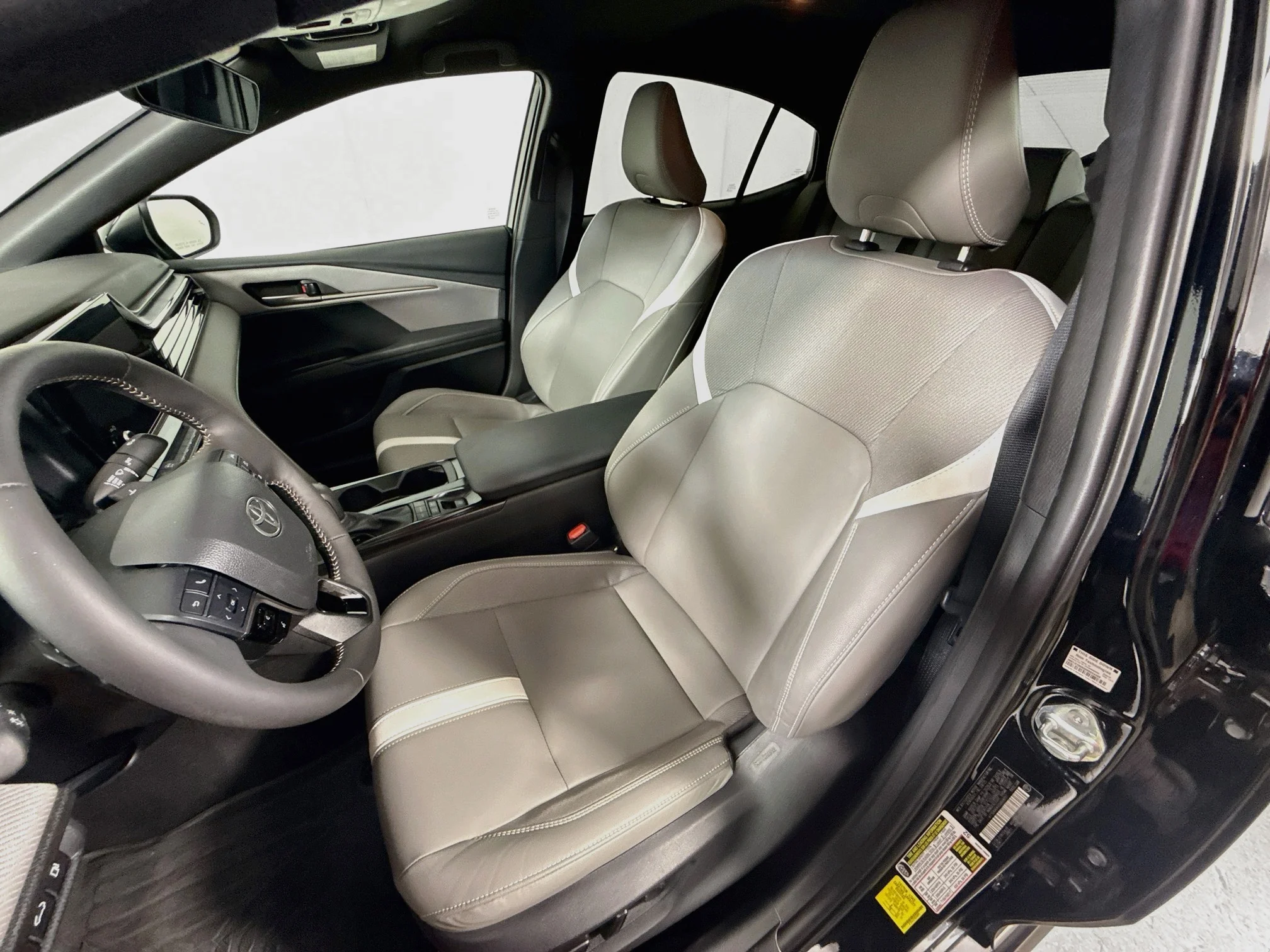 Certified Used 2025 Midnight Black Metallic Toyota SE image 19