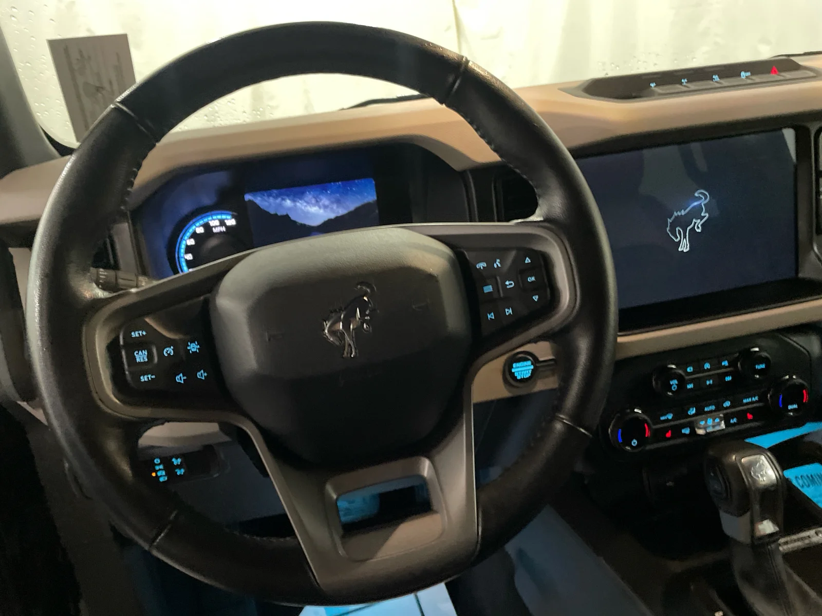 Used 2023 Shadow Black Ford Wildtrak image 13
