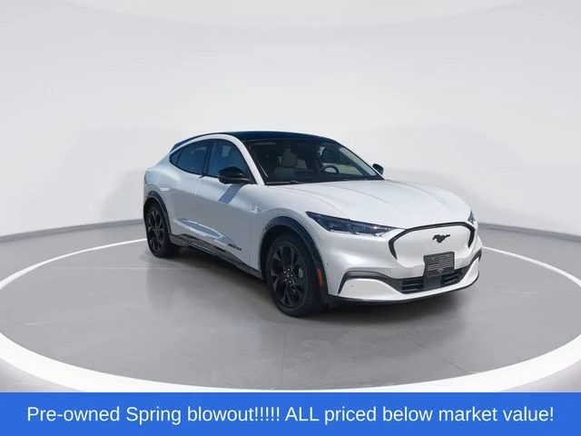 Used 2023 White Ford Premium image 2