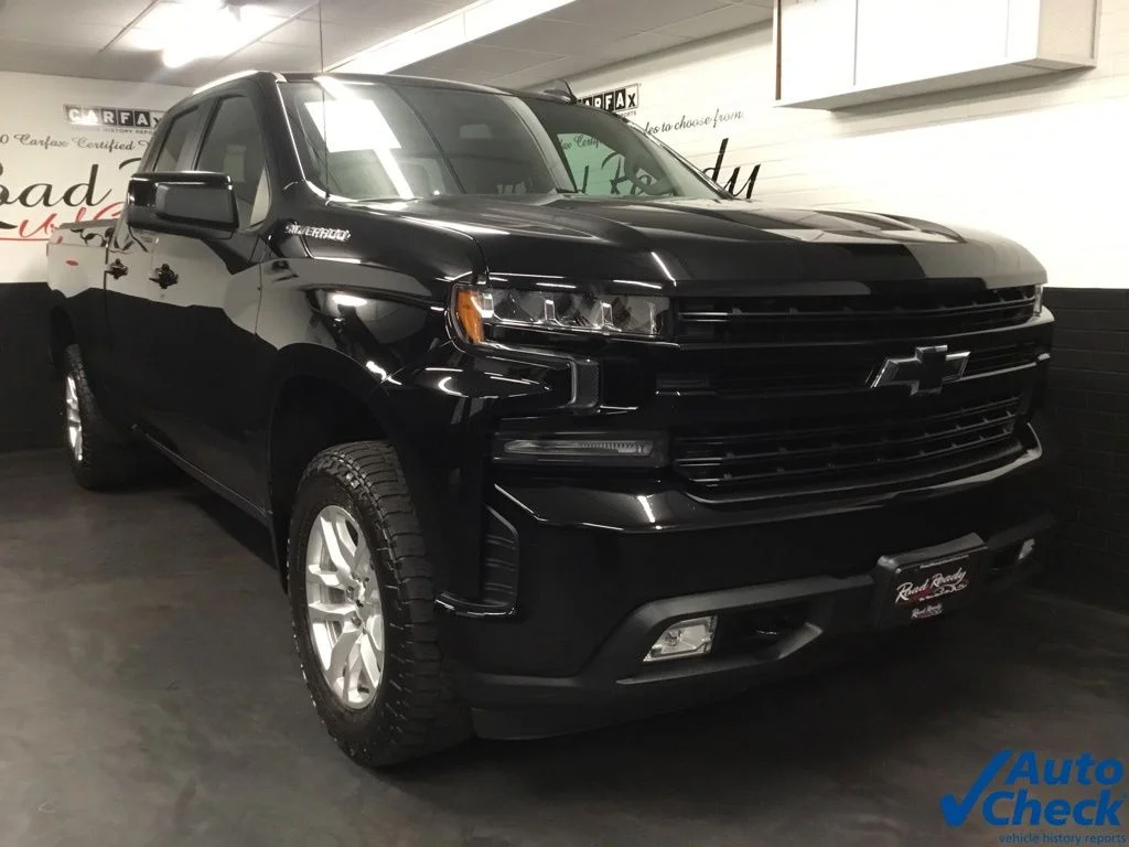 Used 2020 Black Chevrolet RST image 3