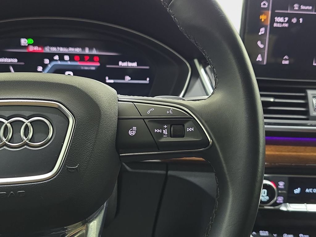 Used 2023 White Audi 40 Prestige image 21