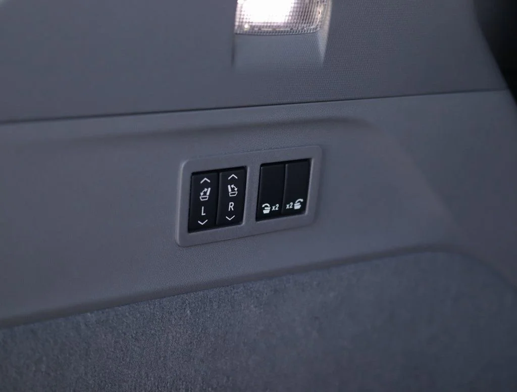 2026 Cadillac Escalade IQ Luxury - Photo 41