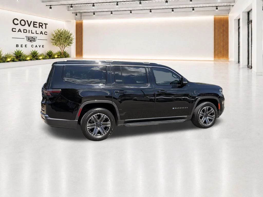 Used 2022 Black Jeep Series III image 15