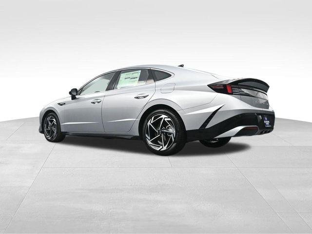 New 2026 Silver Hyundai SEL Sport image 34