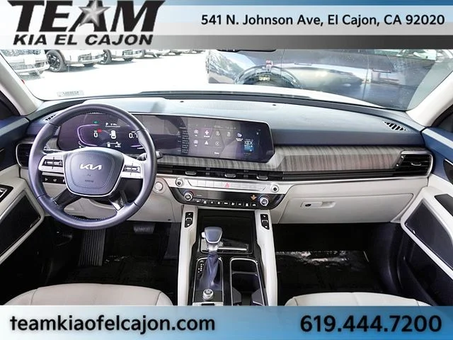 Certified Used 2024 White Kia EX FWD image 20
