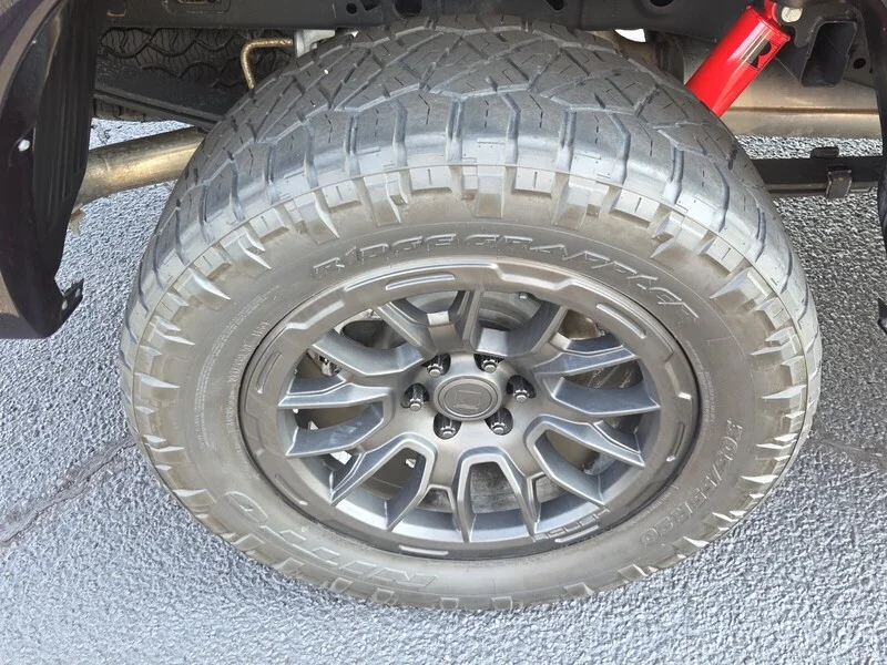 Used 2023 Black Metallic FORD XLT image 19