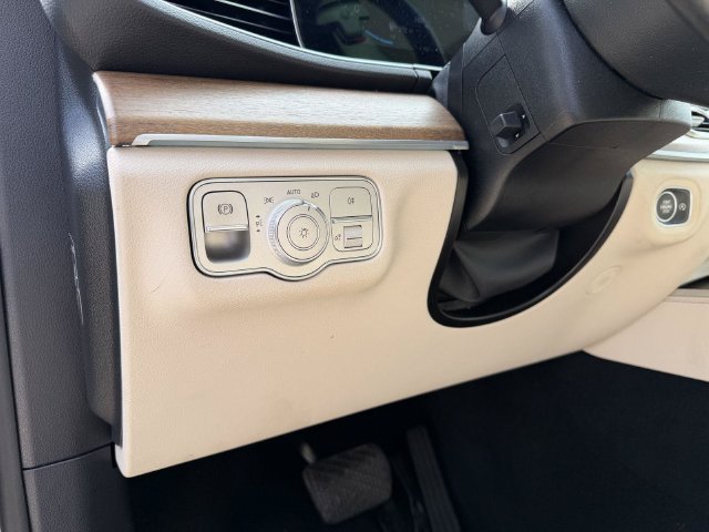 Certified Used 2023 Mojave Silver Metallic Mercedes-Benz GLE 350 image 7