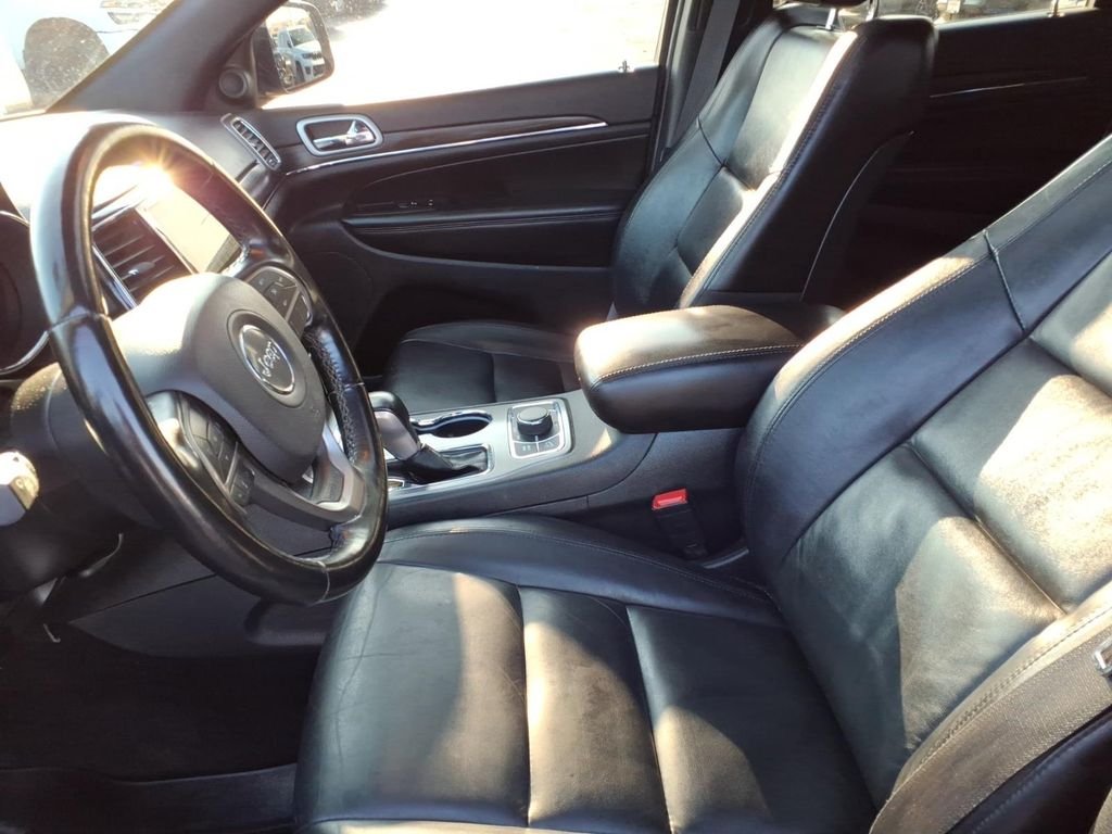 Certified Used 2021 Black Jeep Limited image 10