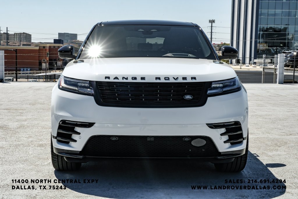 Certified Used 2026 Fuji White Land Rover Dynamic SE image 3
