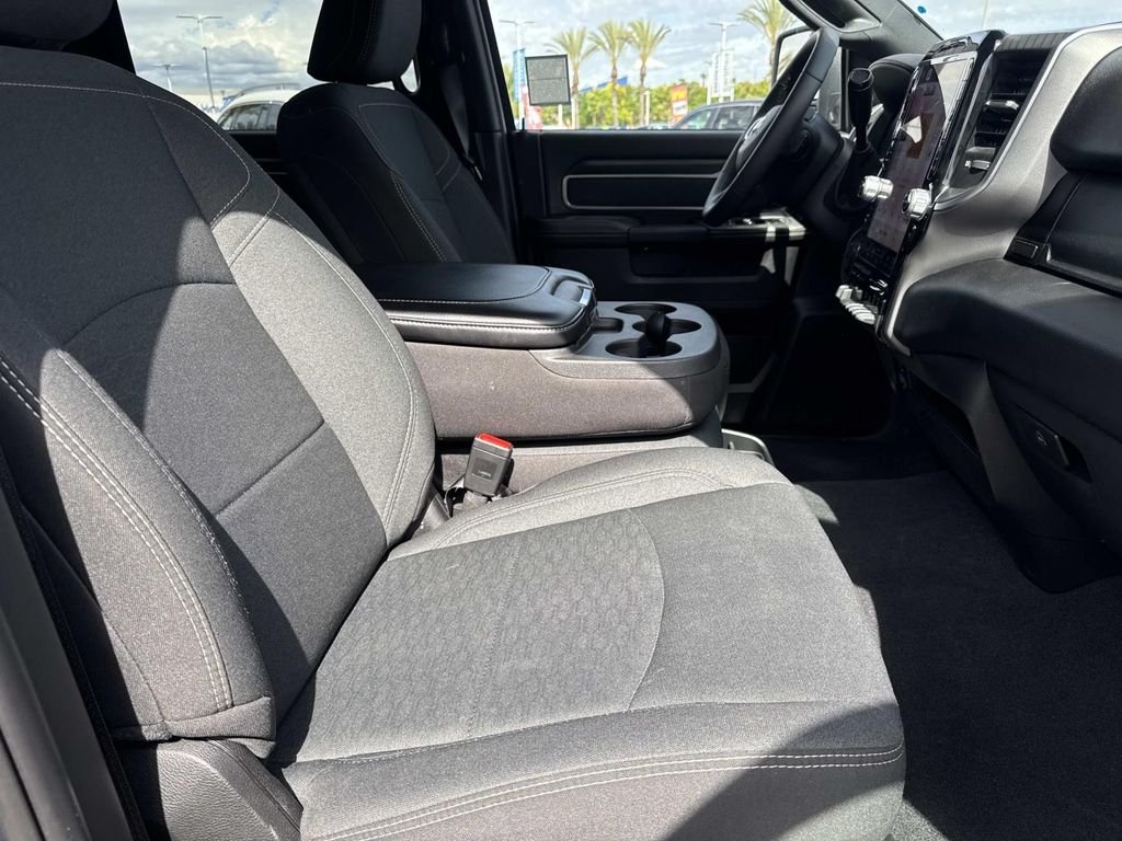 2025 RAM Ram 2500 Pickup Big Horn - Photo 24
