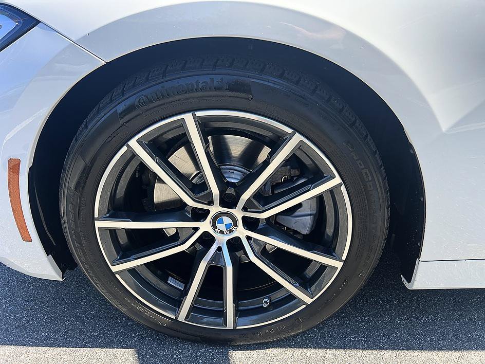 Used 2024 Alpine White BMW 430i image 9