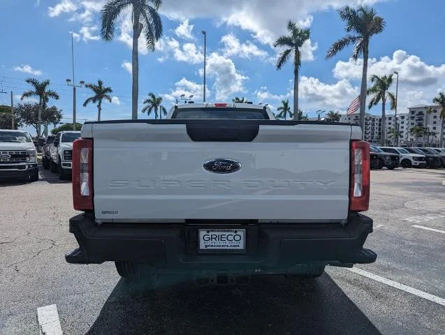 New 2026 Oxford White Ford F-250® XL image 25
