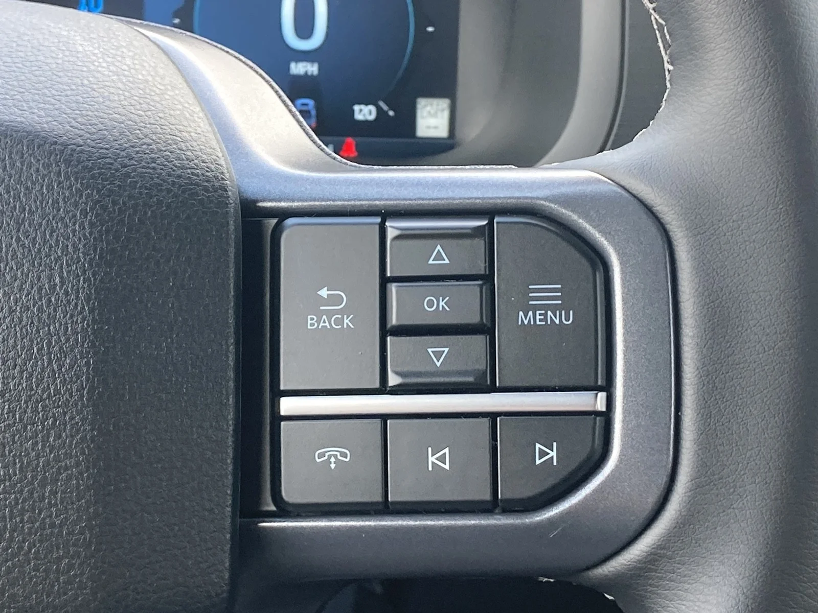 New 2026 Oxford White Ford XLT image 14