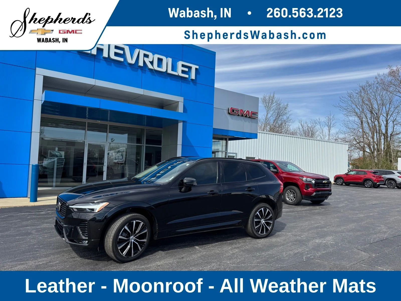 2023 Volvo XC60 B5 Plus Dark Theme AWD's photo