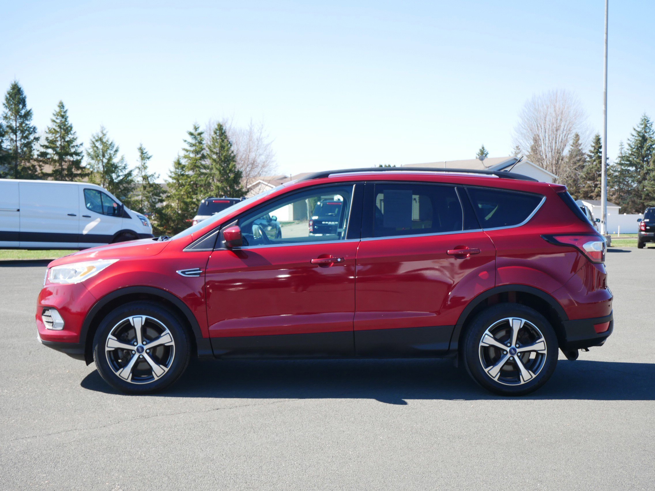 Used 2018 Ford Escape SEL with VIN 1FMCU9HD7JUA61557 for sale in Hastings, Minnesota