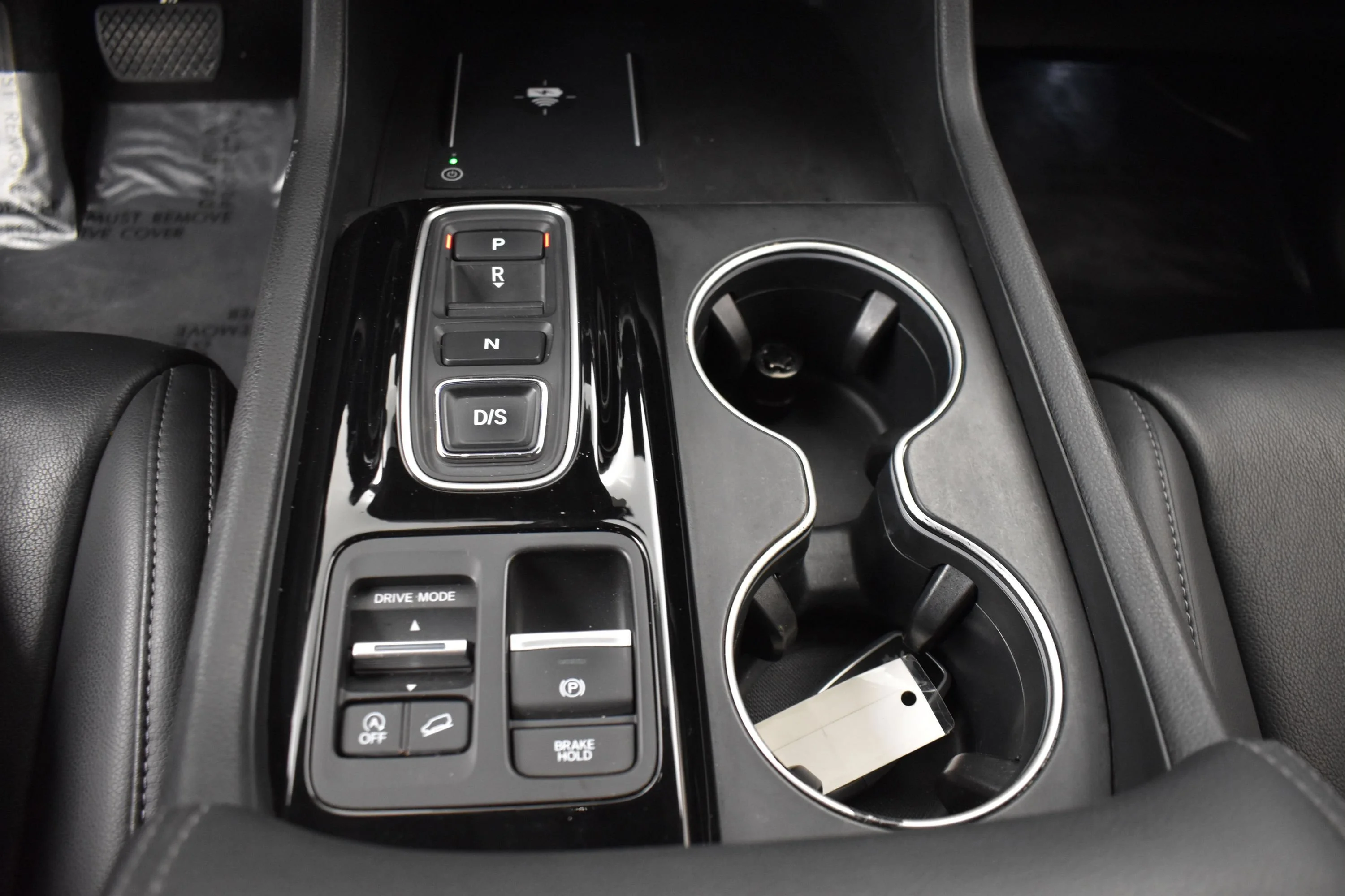 Used 2023 Platinum White Pearl Honda Touring image 26