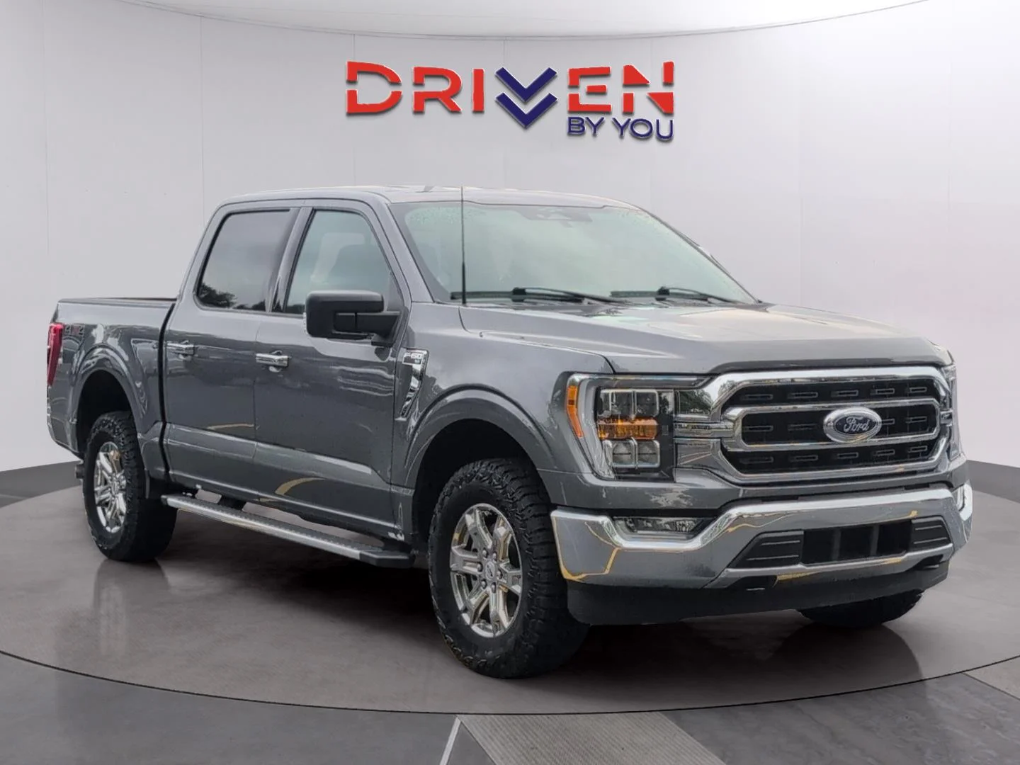 Used 2023 Carbonized Gray Ford XLT image 8
