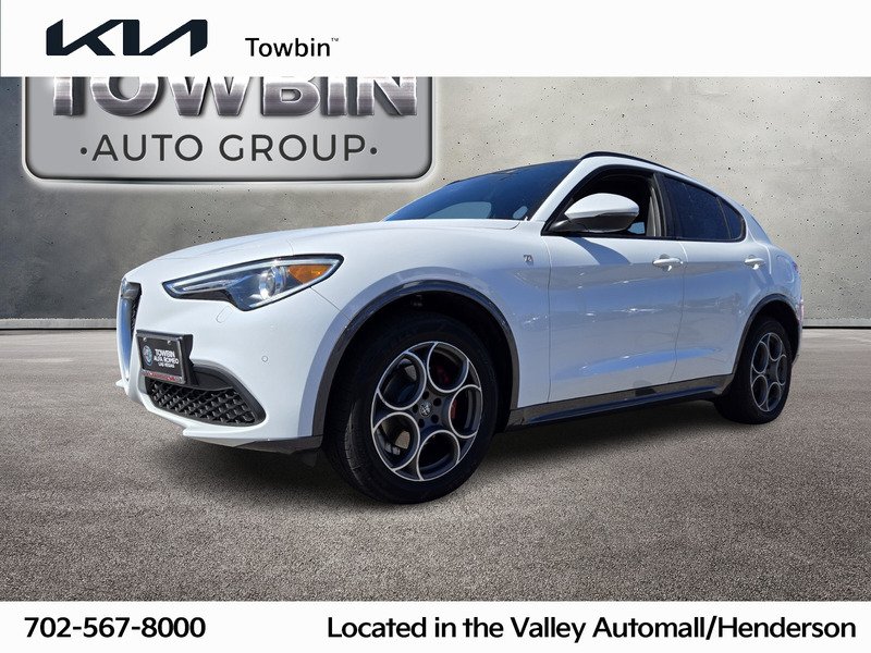 2022 Alfa Romeo Stelvio