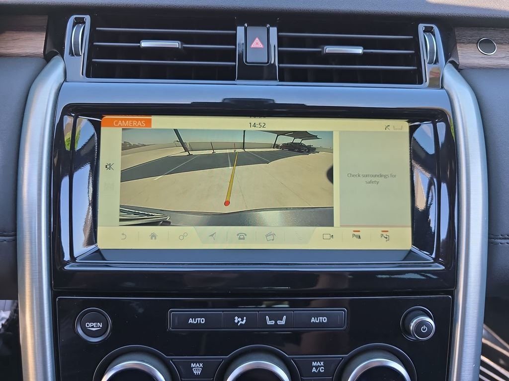 Used 2020 Gray Land Rover HSE image 28