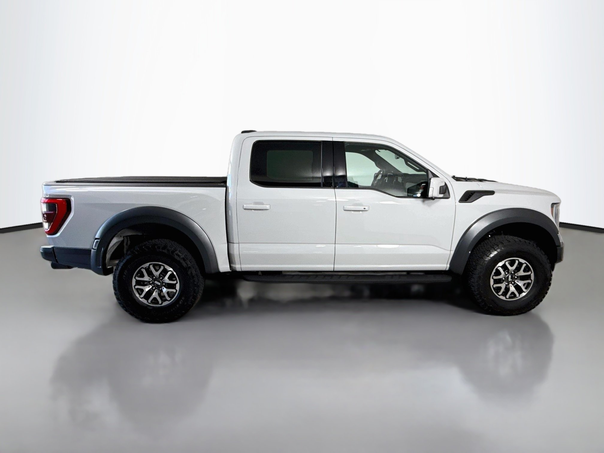 Used 2023 Avalanche Ford Raptor image 13