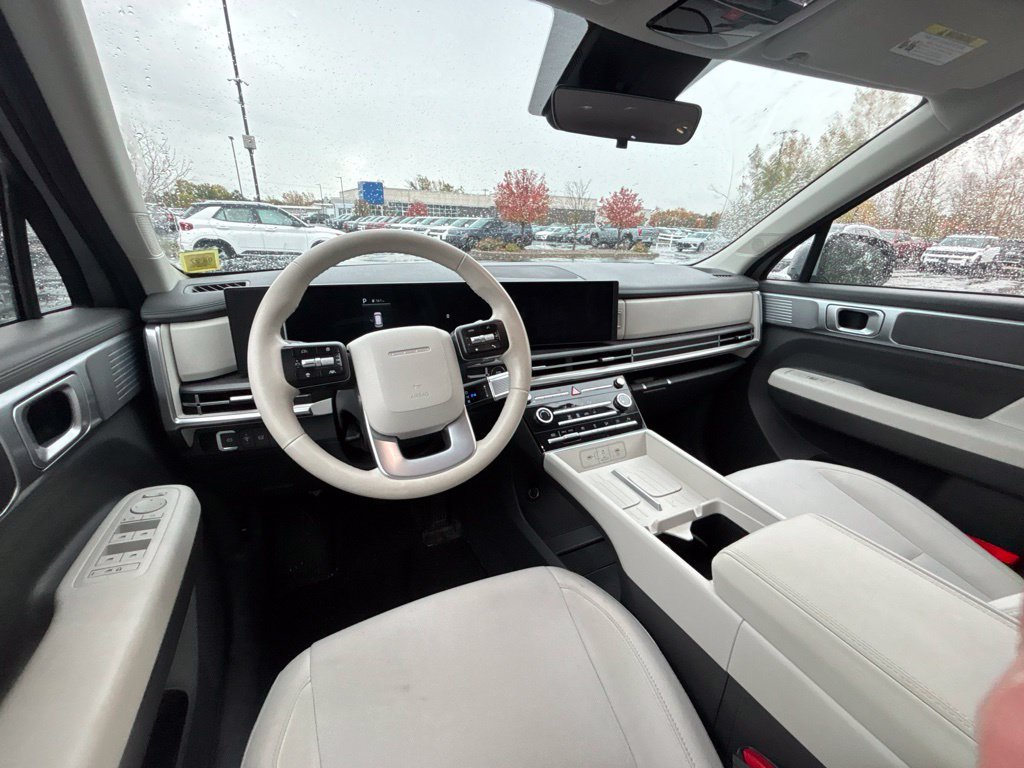 Used 2026 Silver Hyundai SE image 9